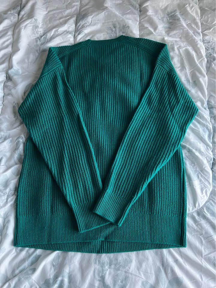 Aritzia Babaton Merino Wool Sweater - photo 2