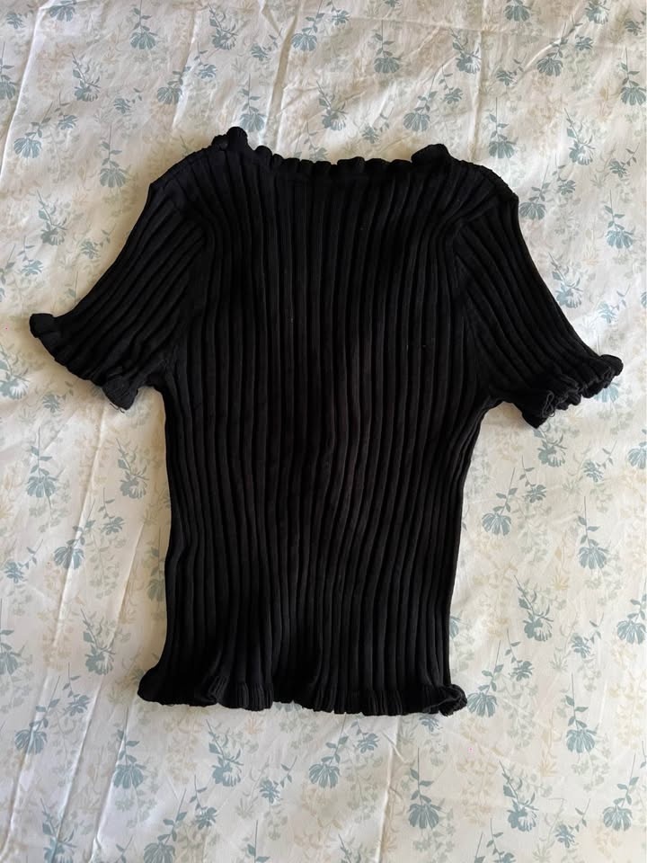NEW M Boutique Top - photo 3