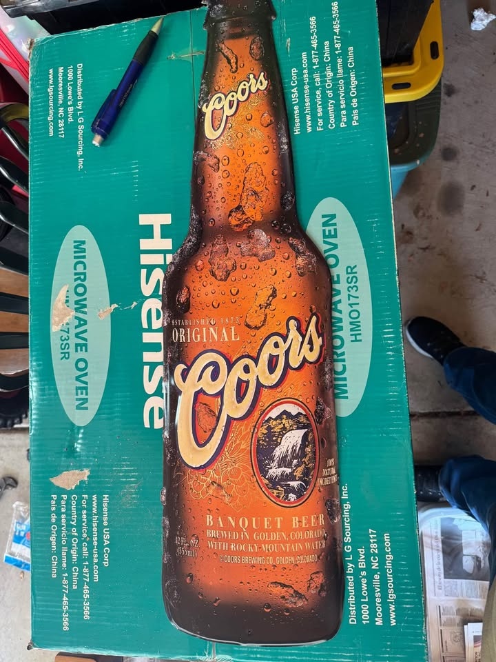 Coors Bottle Metal Beer Sign - photo 3