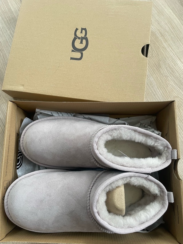 UGG girls Classic Boots Fashion Boot