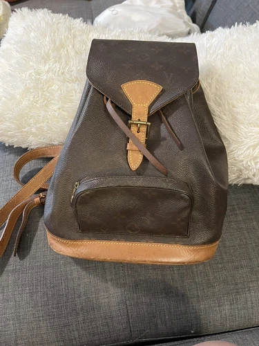 VINTAGE Authentic LOUIS VUITTON Montsouris MM Backpack