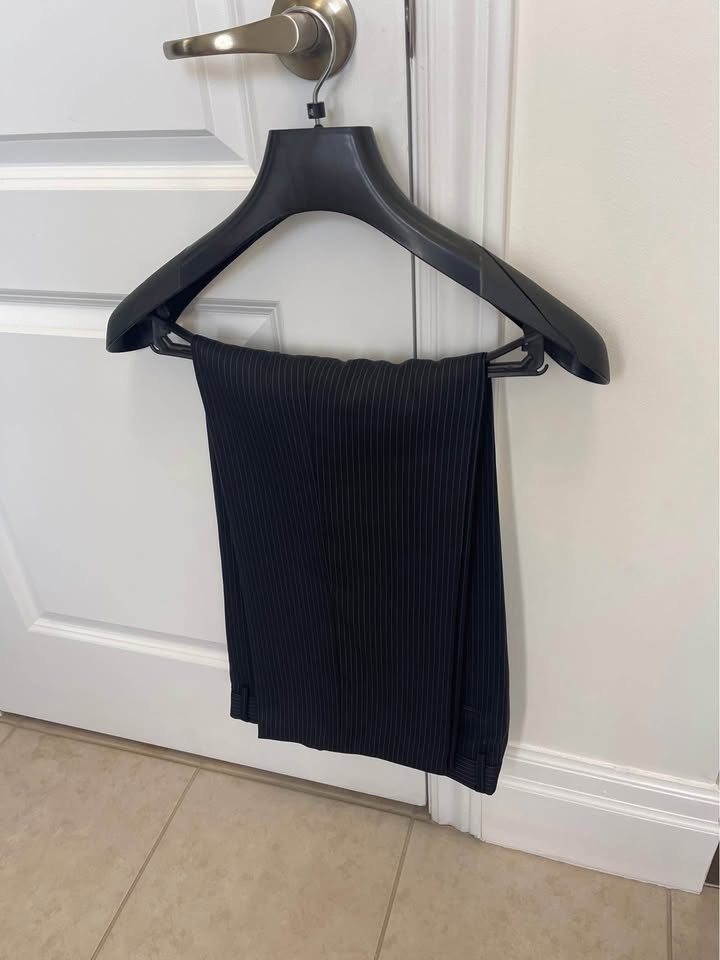 Men’s European 2pc Suit - photo 2