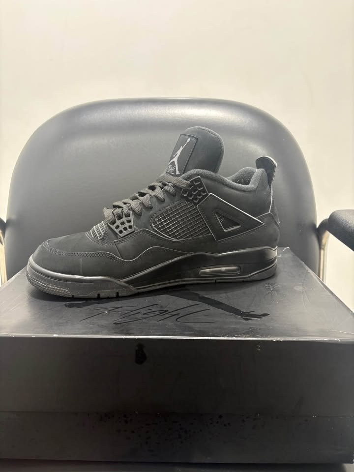 Jordan 4 Black Cat 2020 Pair - photo 4