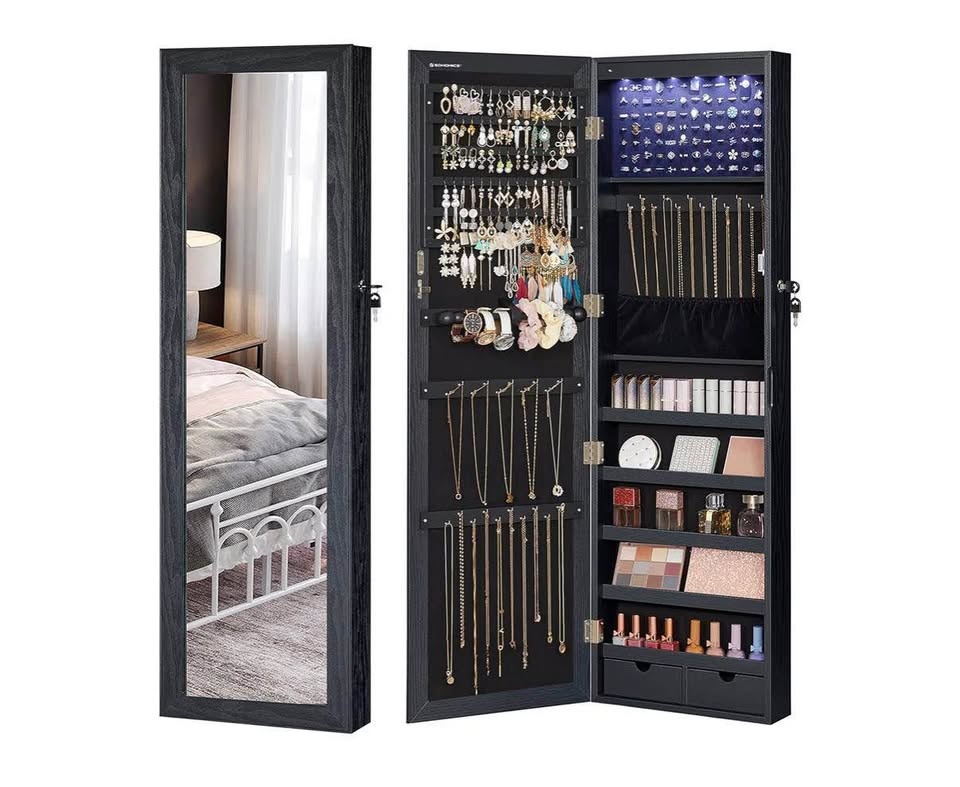 💎 SONGMICS LED Mirror Jewelry Cabinet (NEW) - photo 2