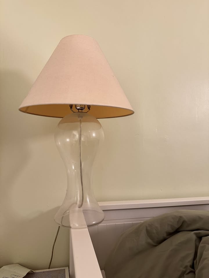 Table lamp with Transparent glass base - photo 3