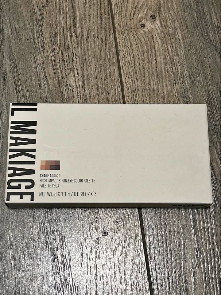 IL MAKIAGE Shade Addict Eyeshadow Palette