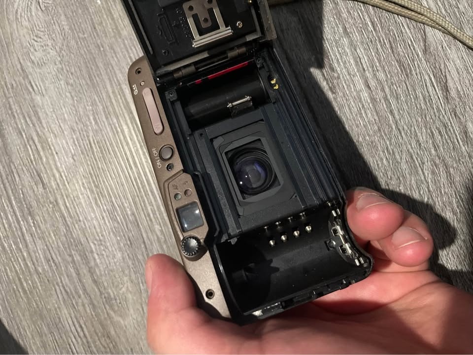 Samsung Fino 105s film camera! - photo 3