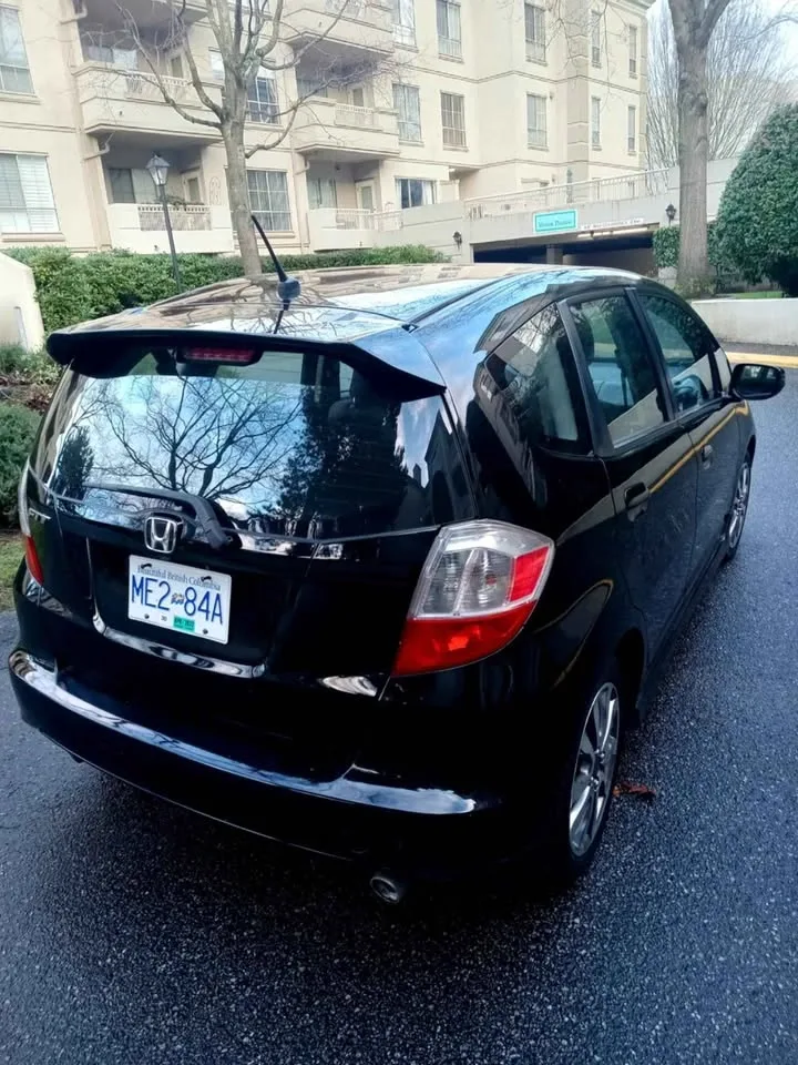 2014 Honda Fit Sport, Black, Grey Interior, $8900 - photo 5