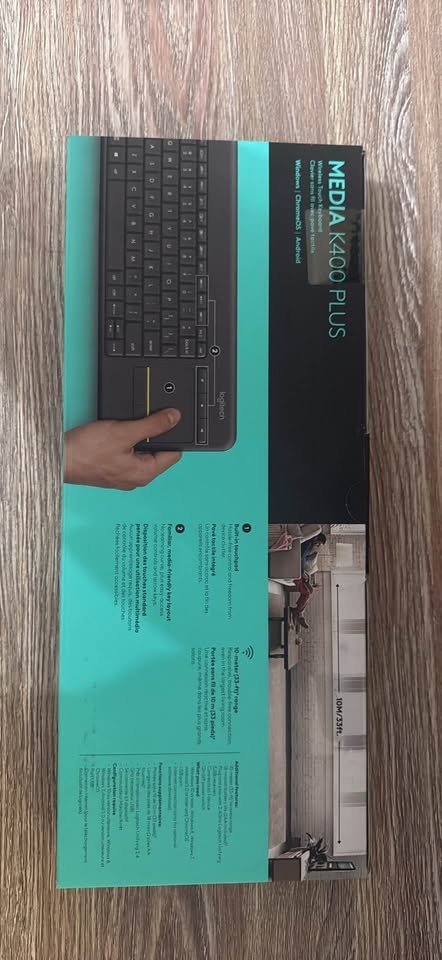 Logitech K400 Plus Touchpad Wireless Keyboard - photo 2