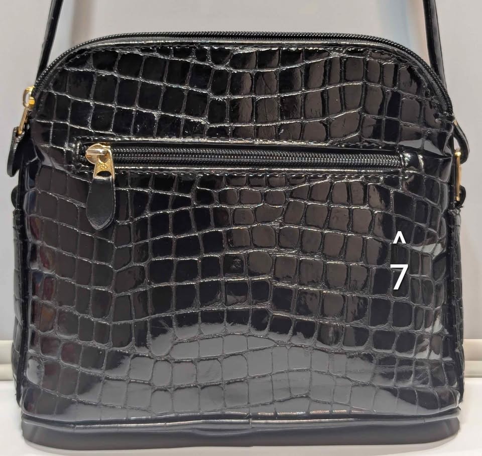 Rare Vintage Italian Patchwork Crossbody - photo 2