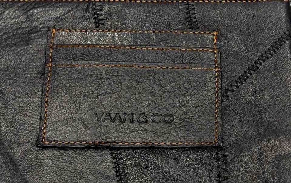 Vaan & Co. Zebra Crossbody Bag - Unique & Sustainable - photo 5