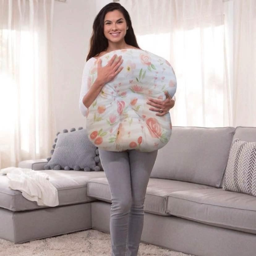 Baby lounge pillow - photo 2