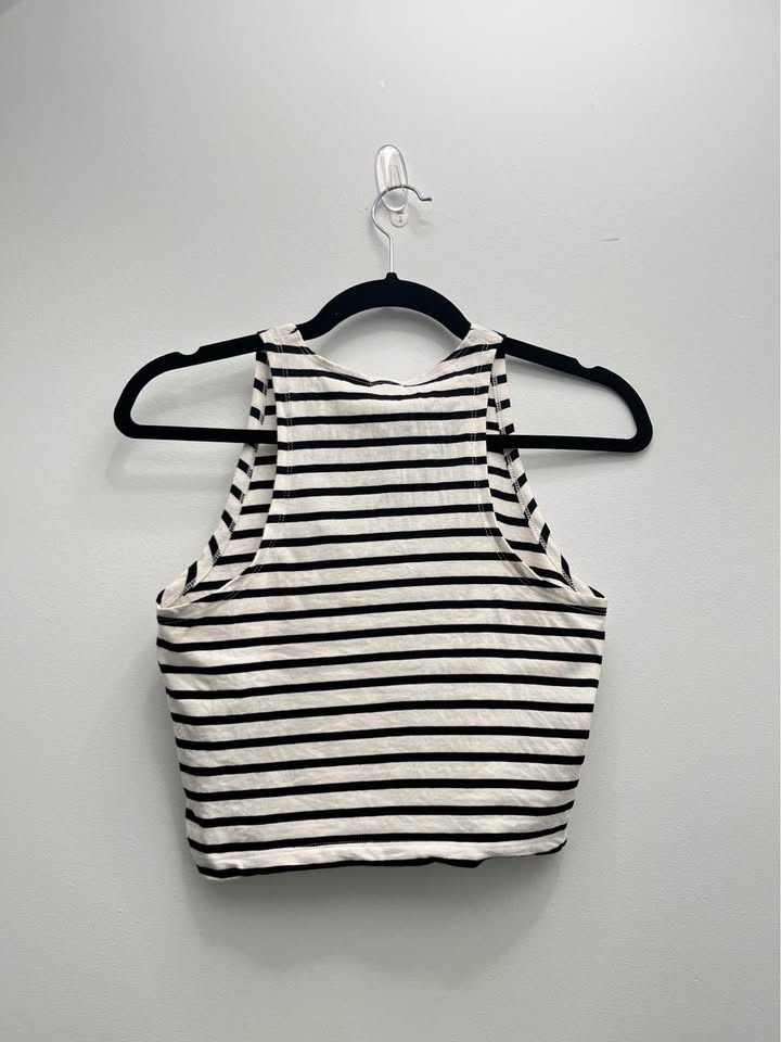 Black & White Striped Crop Top - photo 2