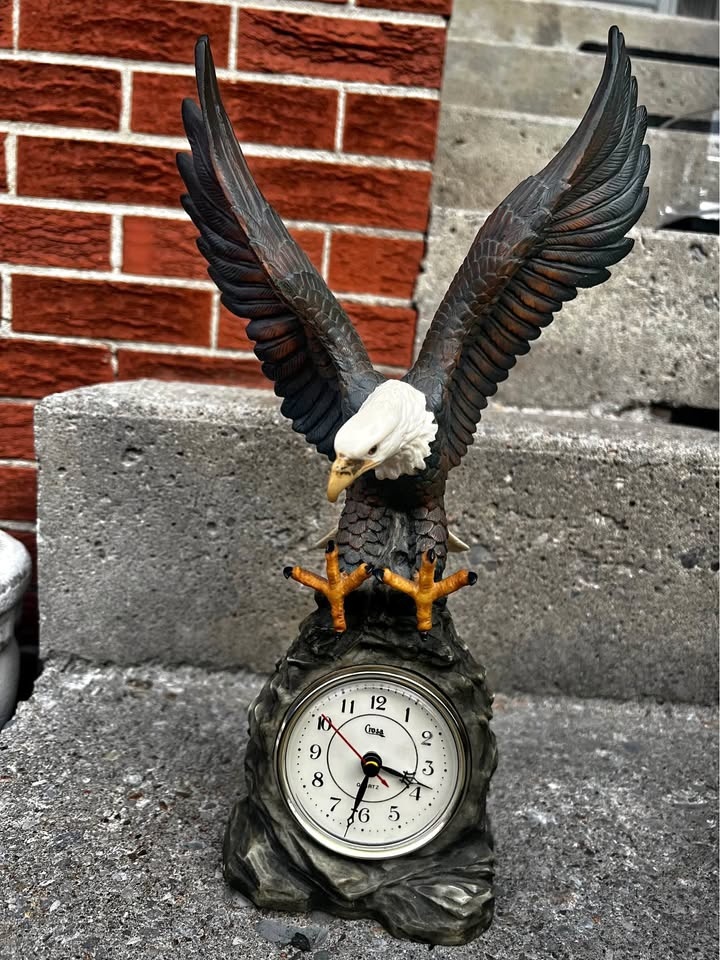 Vintage Eagle Clock