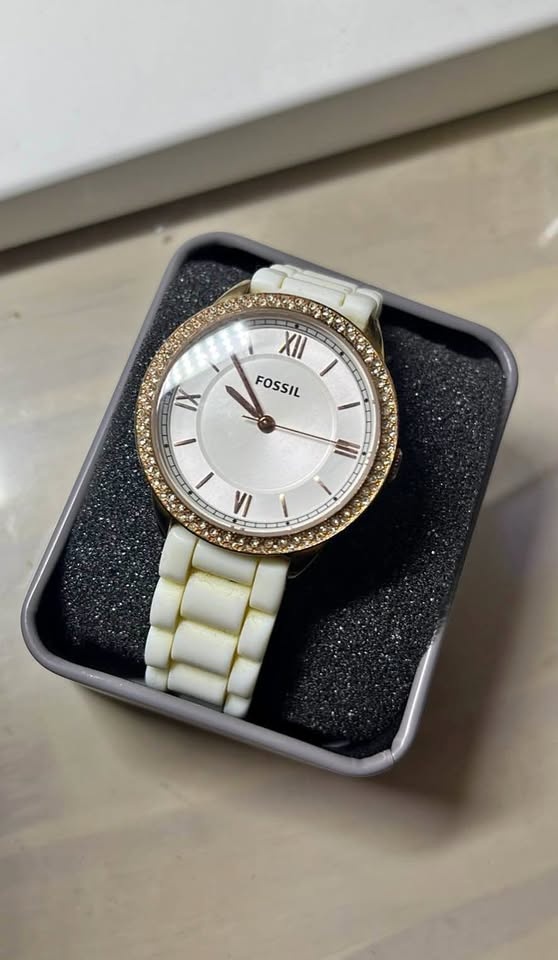 Fossil watch
