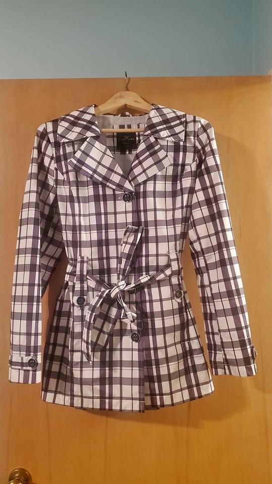 Faded Glory Black And White Plaid Trench Coat, Rain Coat M (8/10