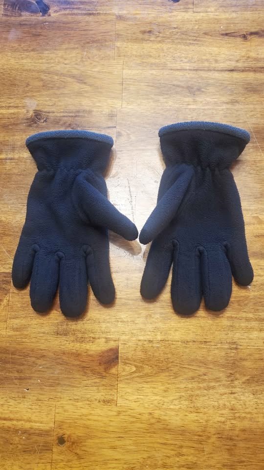 Nike Black Fleece Gloves Youth - photo 2