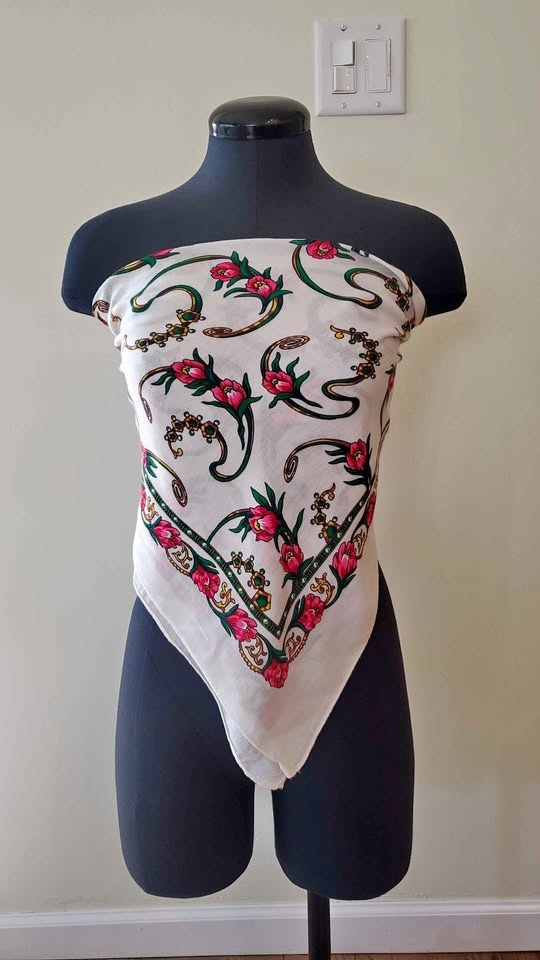 Chic Floral Patterned Scarf, Headwrap, Wrap, Top