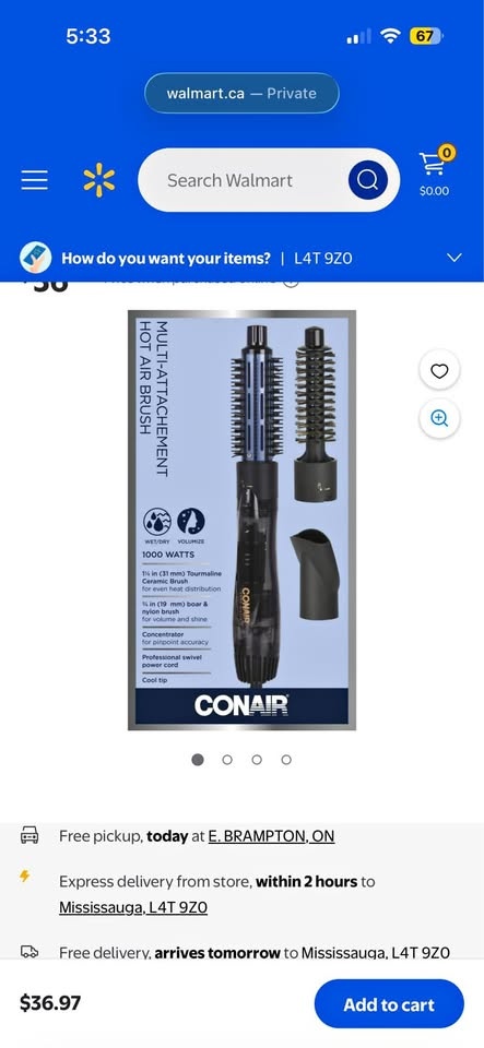 Brush dryer with 2 attachments