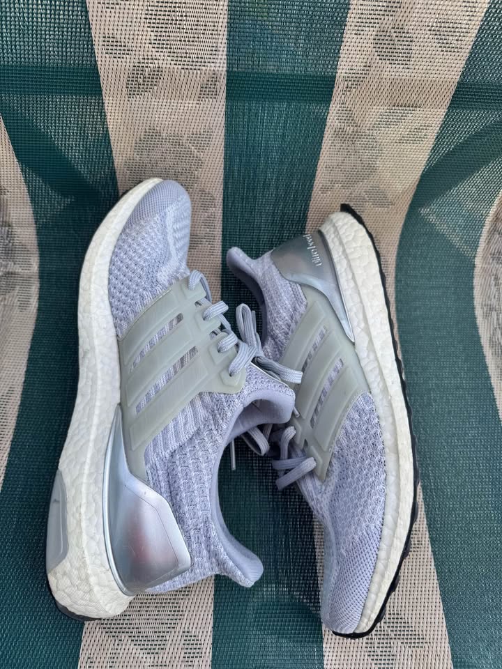 RARE ADIDAS Nasa X Ultraboost - photo 3