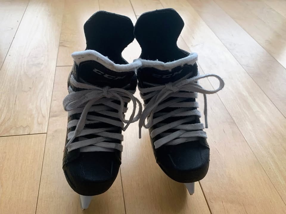 Size 10Y - Skates (for shoe size 11) - photo 4