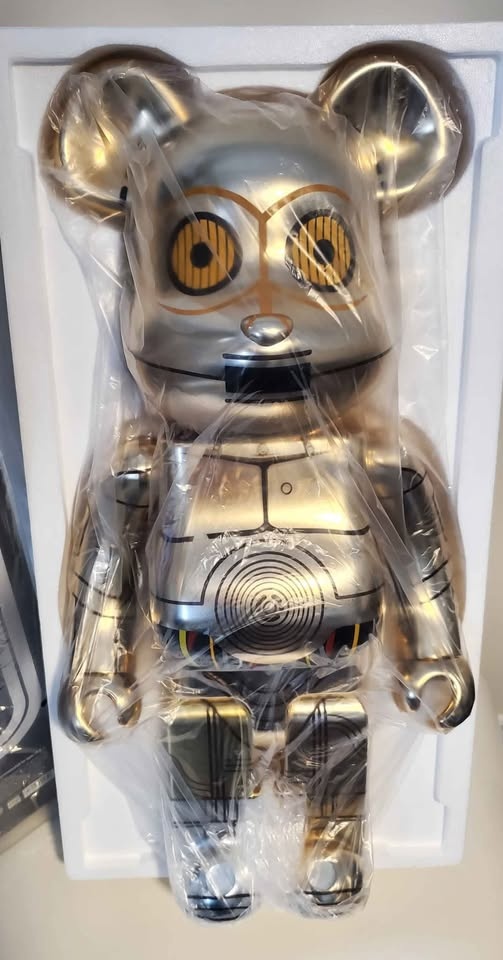 BEARBRICK STAR WAR C-3PO 1000% - photo 3
