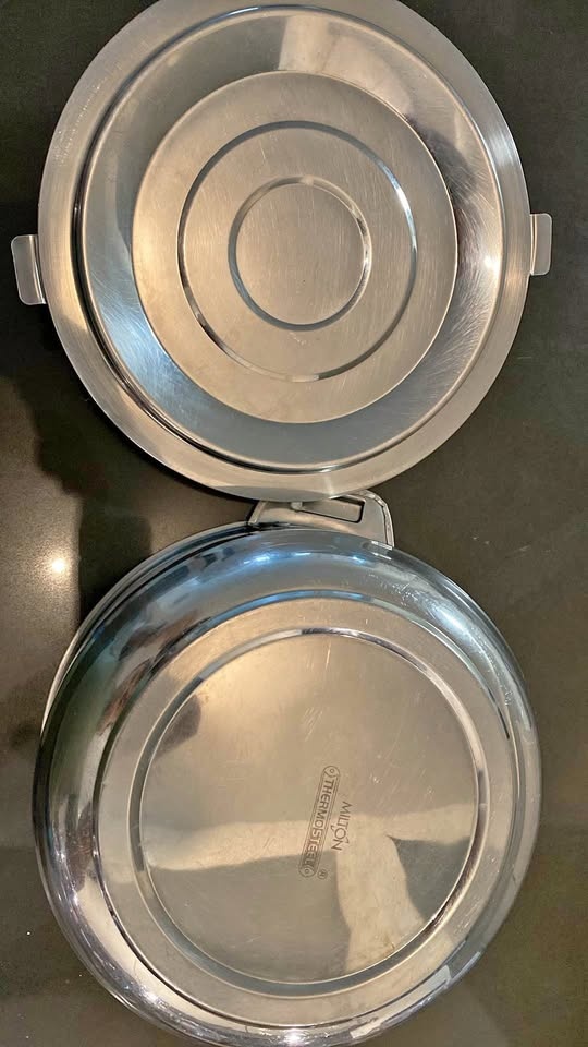 Milton Stainless Steel Casserole