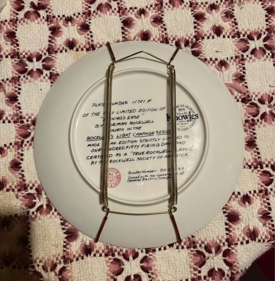 Norman Rockwell evening ease 8.5 inch - photo 2