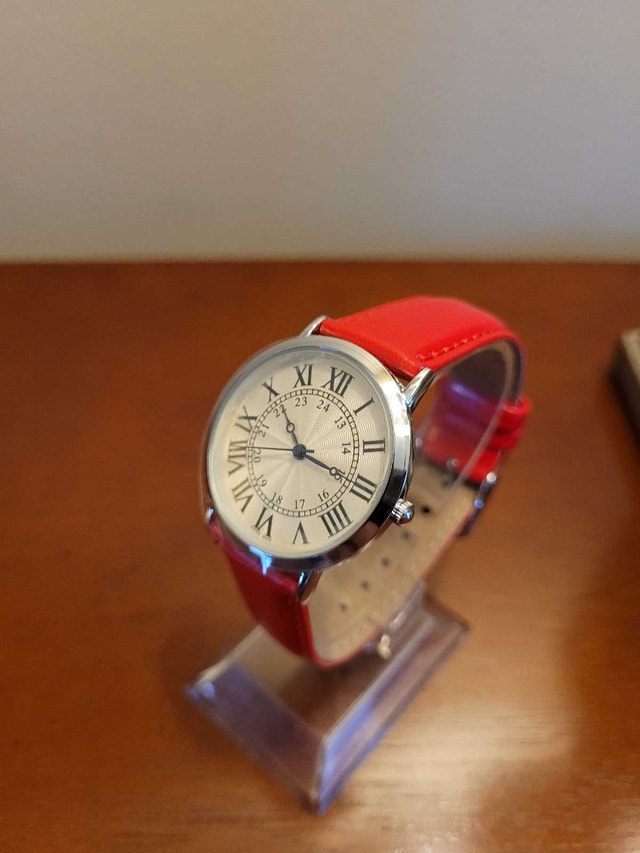 Brand New Red Women's Roman Dial Fashion Swiss Made Watch - photo 2