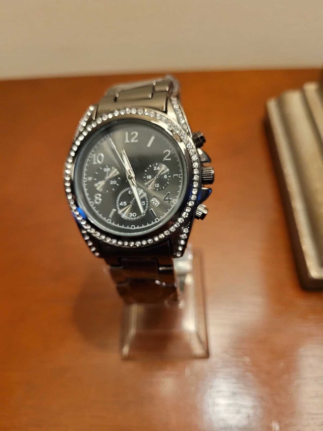 Brand New Women's Black Fashion Watch with Diamond Bezel