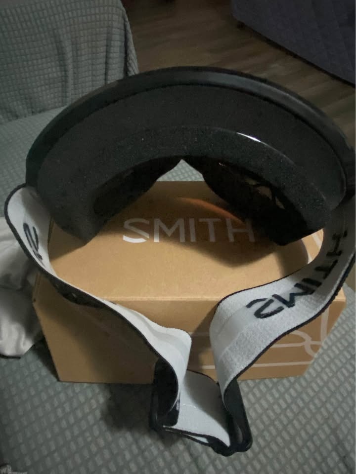 Snowboarding and Ski Goggles - photo 2