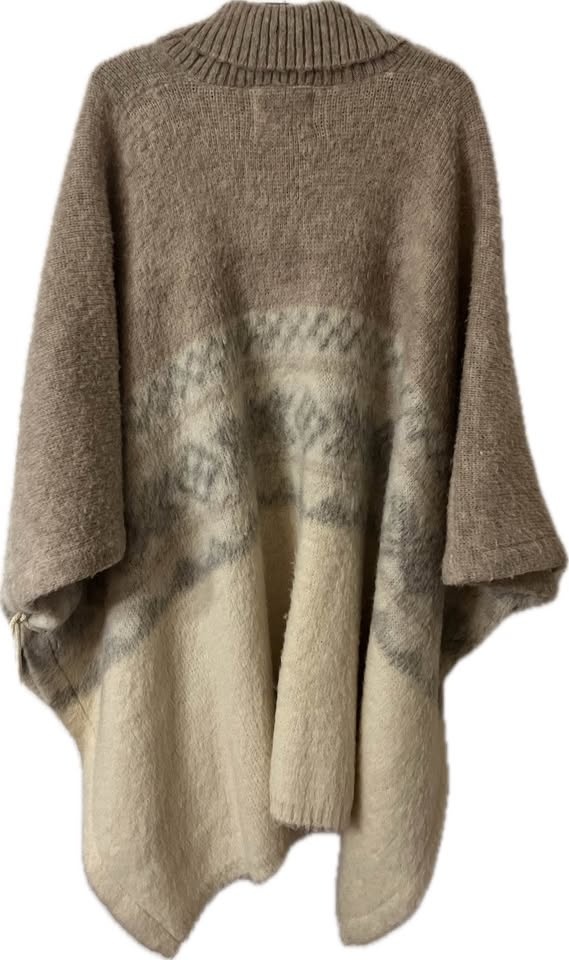 Tundra 100% Wool Poncho/Shawl NEED GONE ASAP - photo 2