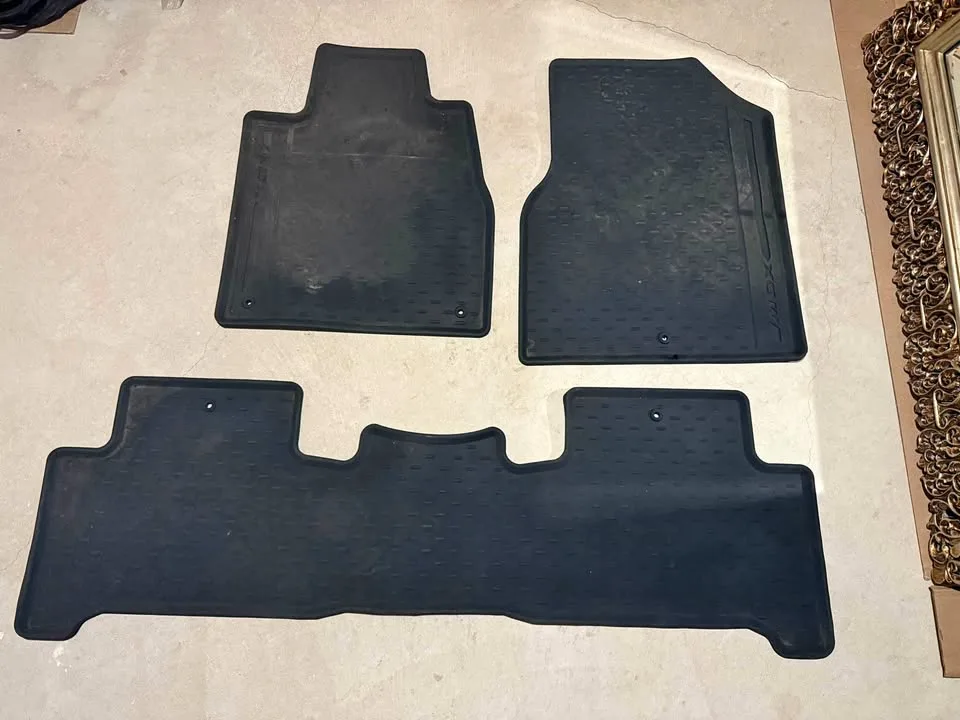 Acura MDX Rubber Floor Mats thumbnail