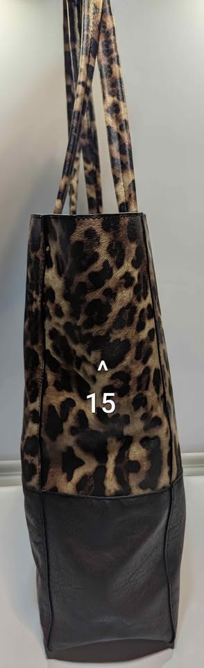 The Timeless Jessica Leopard Print Tote - photo 3