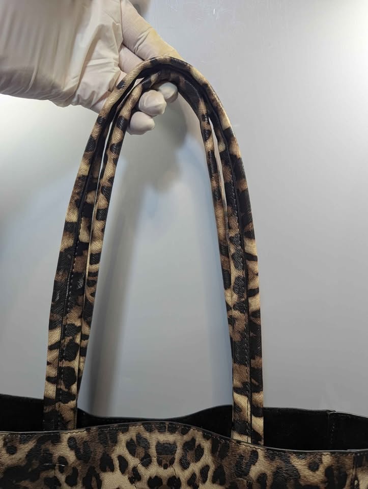 The Timeless Jessica Leopard Print Tote - photo 5
