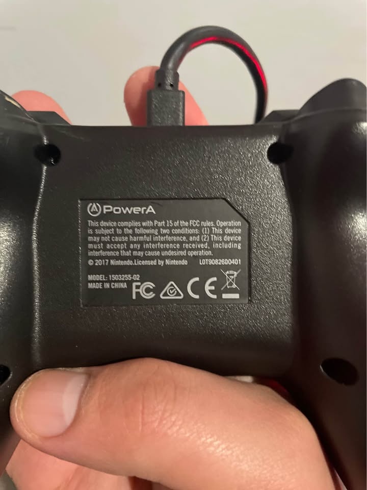 Mario Nintendo switch controller! - photo 2