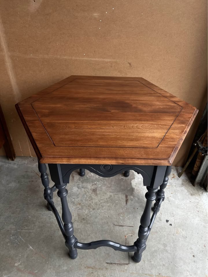 Hexagon Side Table -Refinished - photo 3