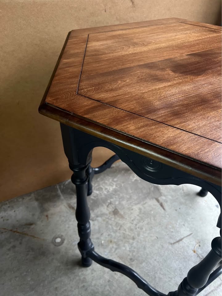 Hexagon Side Table -Refinished - photo 4