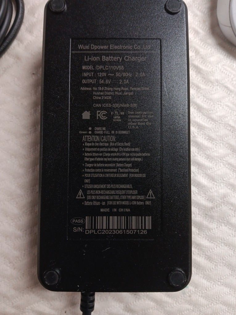 NEW Ebike Li-ion Battery Charger - photo 2