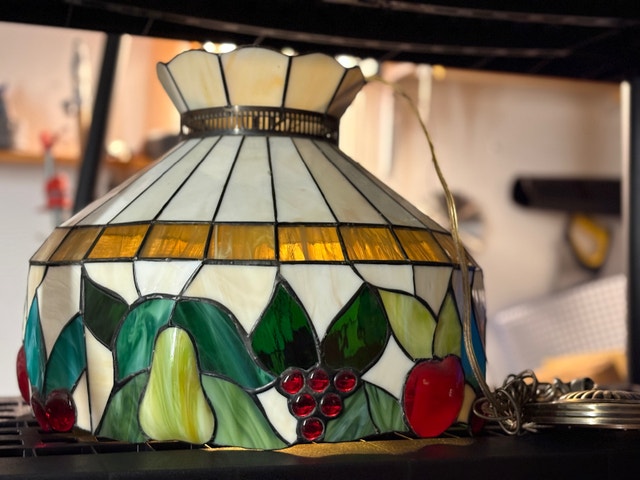 Vintage Tiffany-Style Stained Glass Lamp Shade – 16”