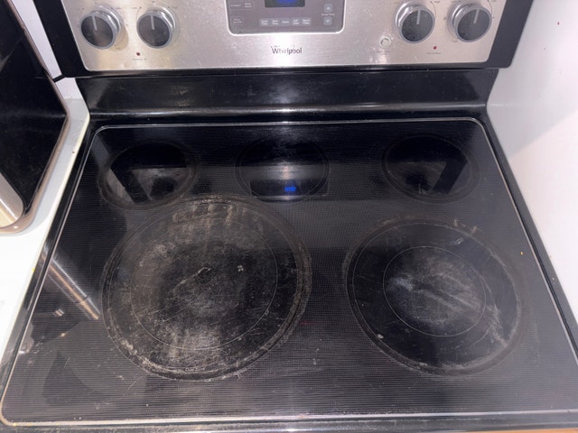 Whirlpool Electric Stove / Range – Stainless Steel - photo 3