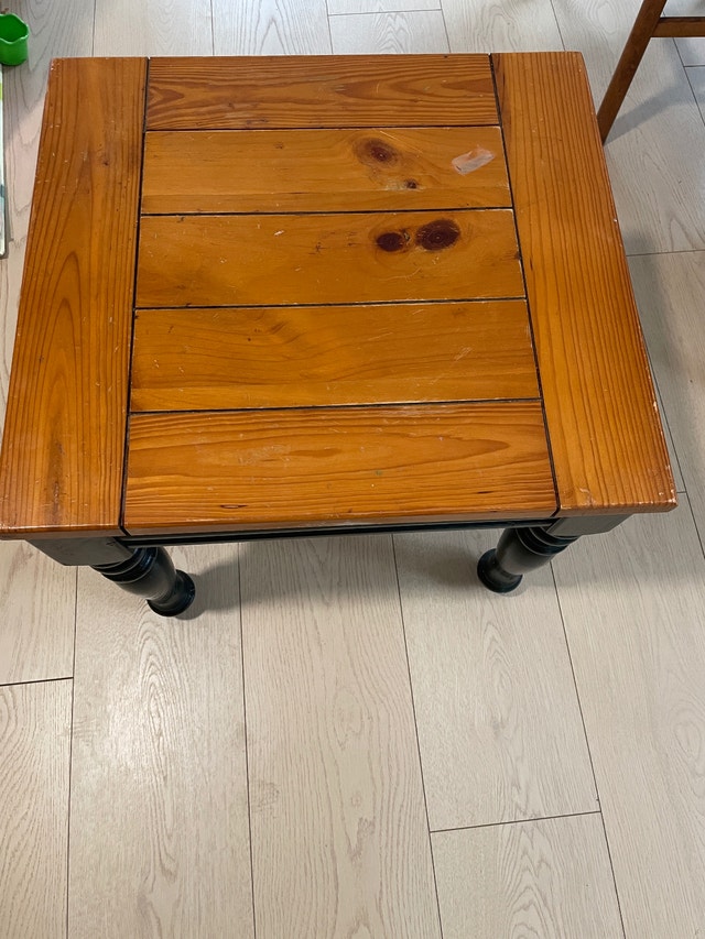 Solid wood coffee/side table - photo 3