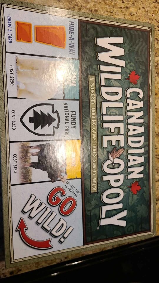 Canadian Wildlifeopoly Game - photo 3