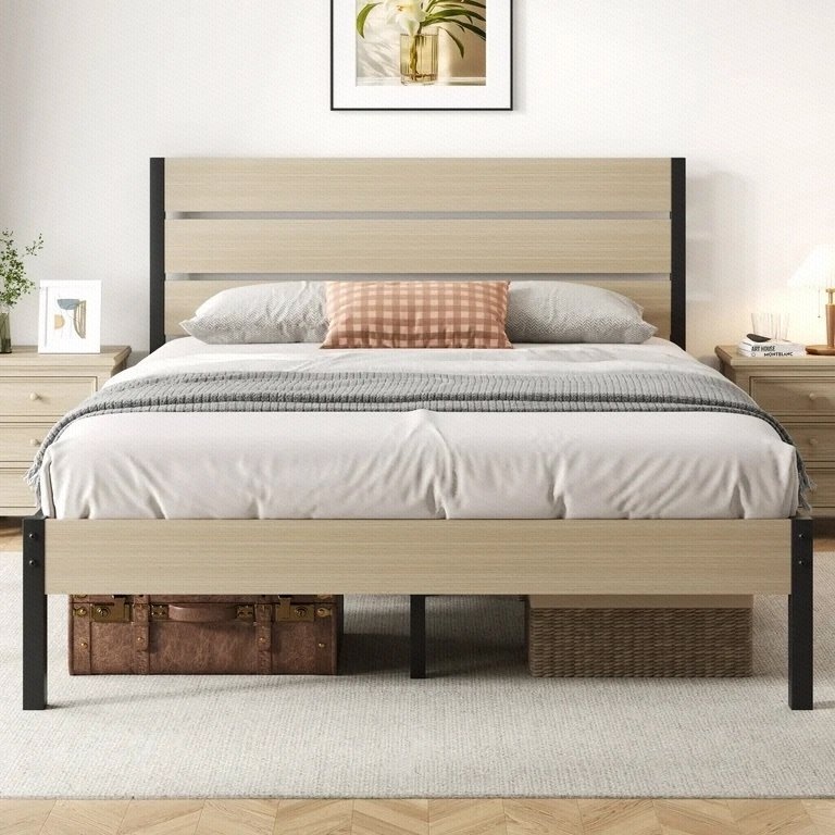 Fluest Queen Size Bed Frame with Headboard and Footboard - photo 2