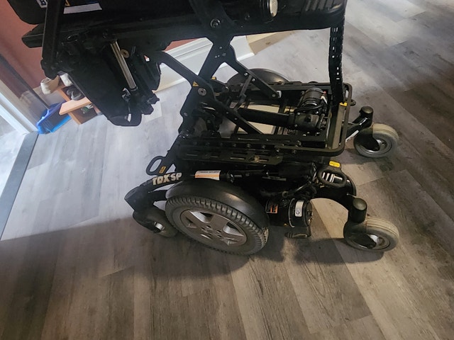 Electric Wheelchair - photo 5