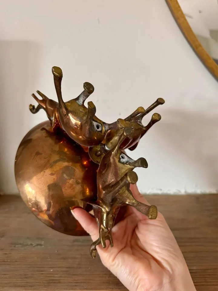 Vintage Brass Bowl with Three Elephant Stand image indicator(5)