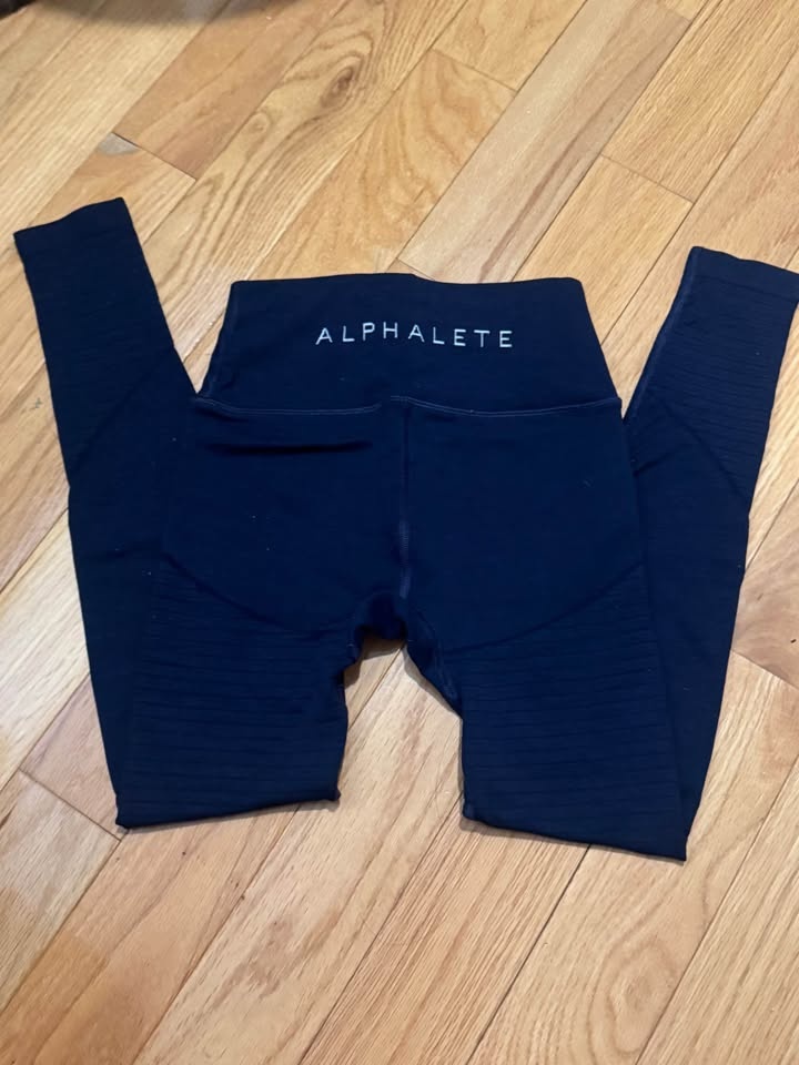 Alphalete Leggings - photo 3