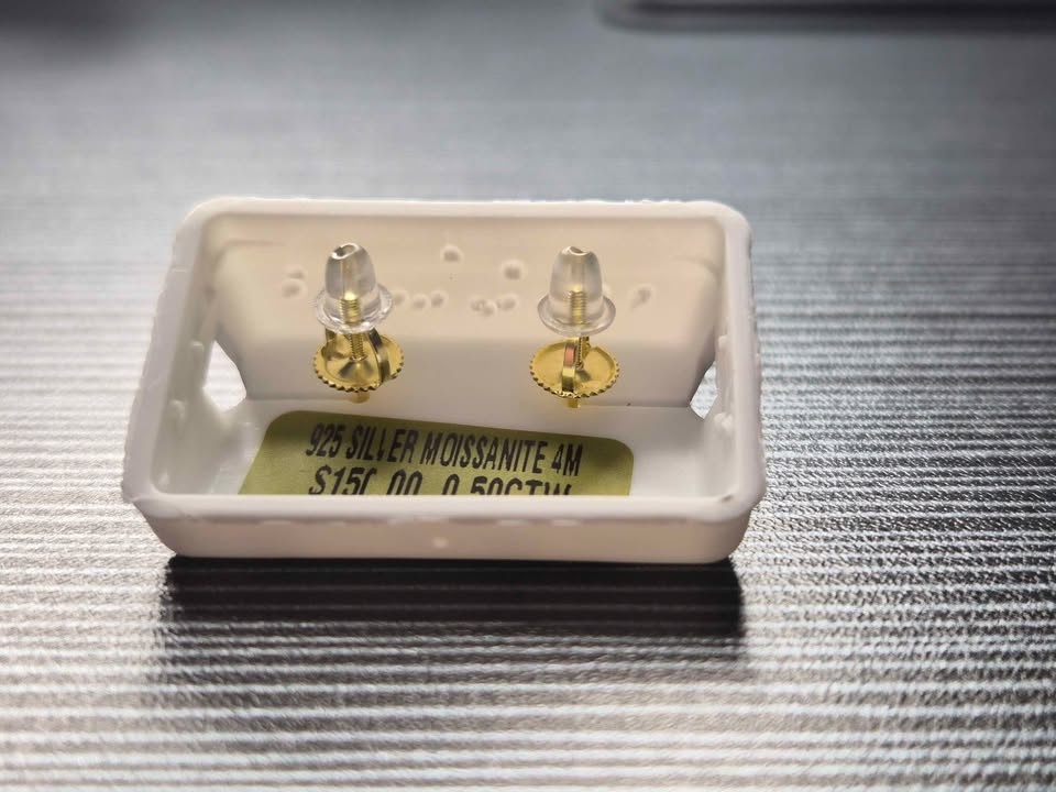 14k Gold Vermeil Moissanite Studs - photo 4