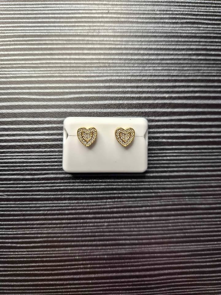 14k Gold Vermeil Moissanite Heart Studs