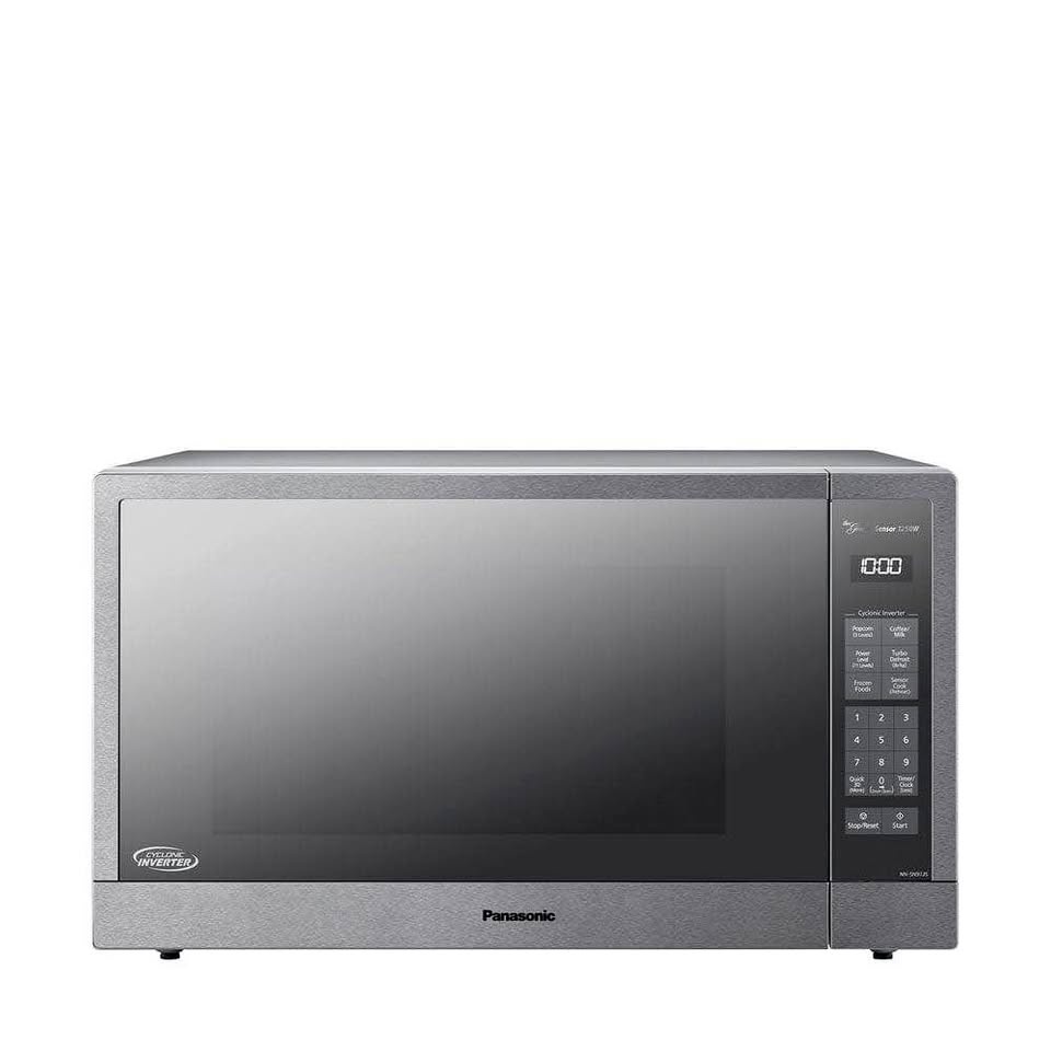 2.2 cu.ft. Cyclonic Wave Inverter Microwave Panasonic